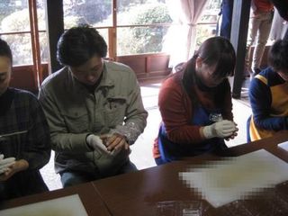なかなかあんこを伸ばすのが難しかったようです。
