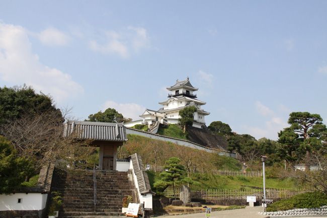 掛川天守をのぞむ里（掛川市）