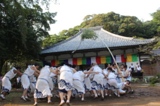 山随権現祭幡廻し