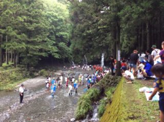 陣馬の滝まつり